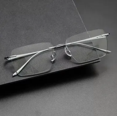 GỌNG KÍNH TITANIUM KHÔNG VIỀN